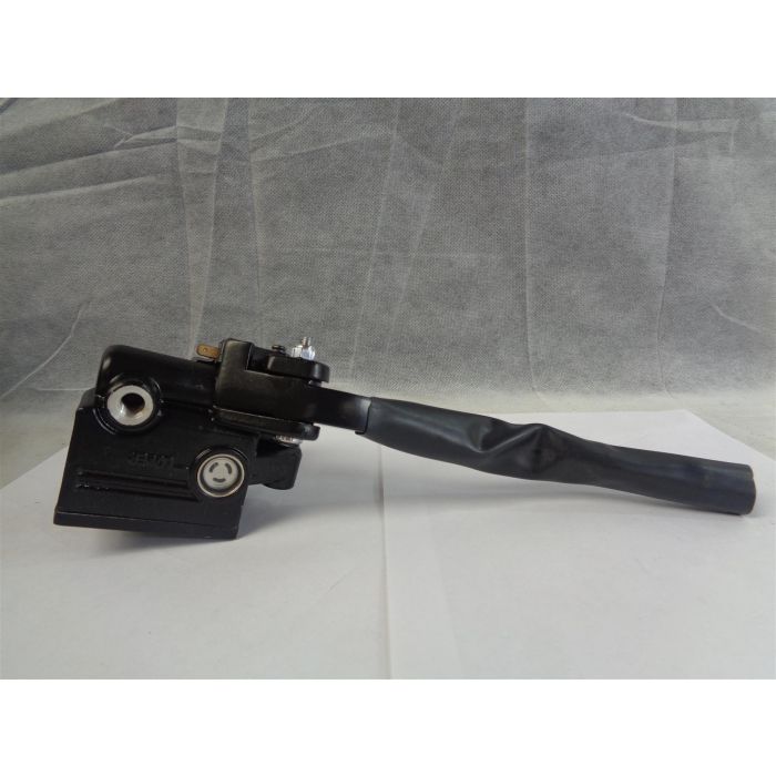 NEW FORCE NF500 R/H BRAKE+MASTER CYLINDER NFUJA-080600-00